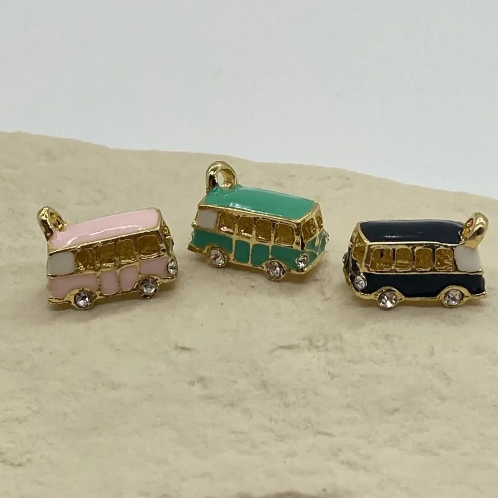 ✨🆕✨ Cute Hippie VW BoHo Van 🚐 Keychain✨ Available in pink, green & black✨